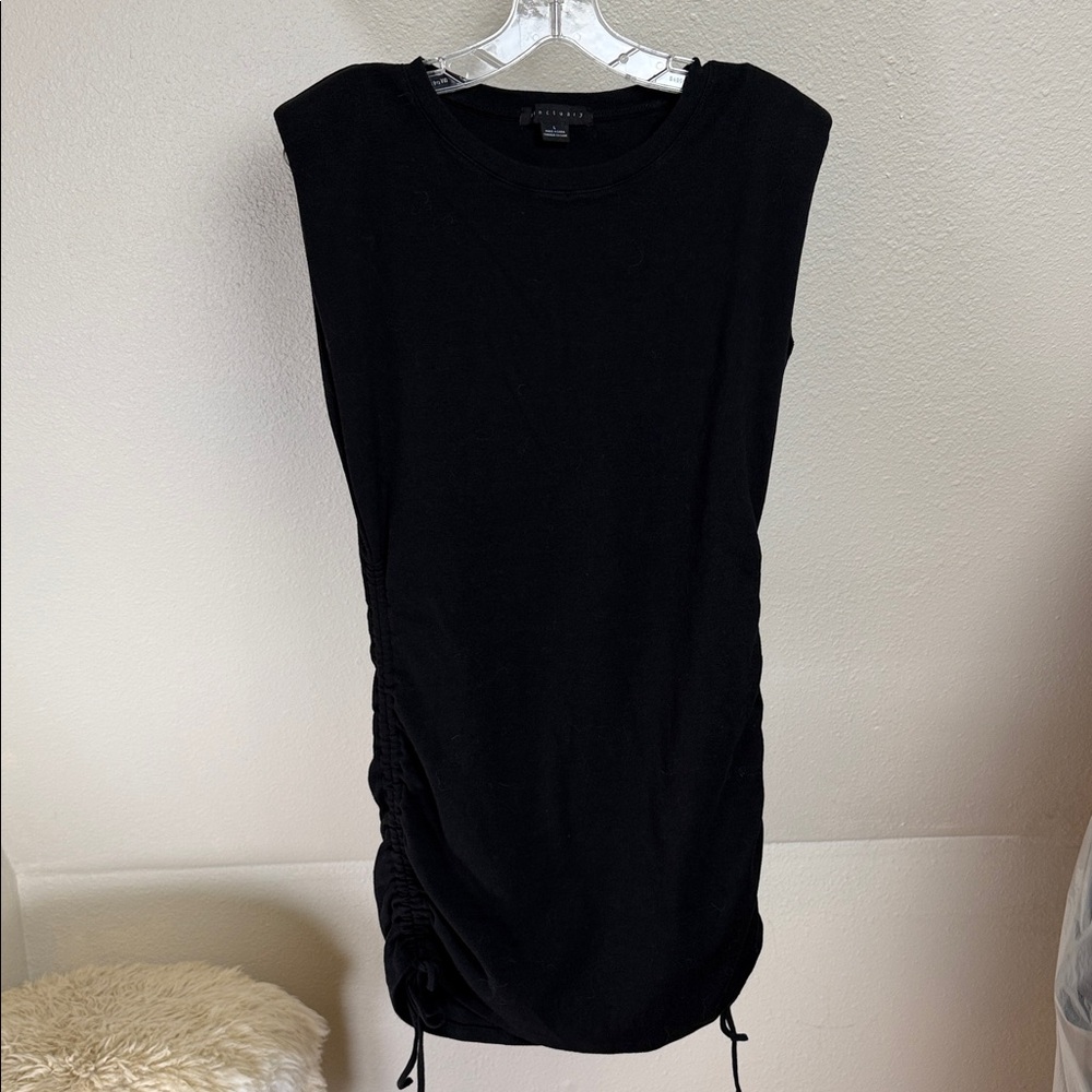 SANCTUARY Black Tunic/Mini Dress with ruched sides. Size Large